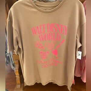 New 2025 WDW Disney Park Hopper Dinner Short Sleeve Women T-Shirt Large BNWT